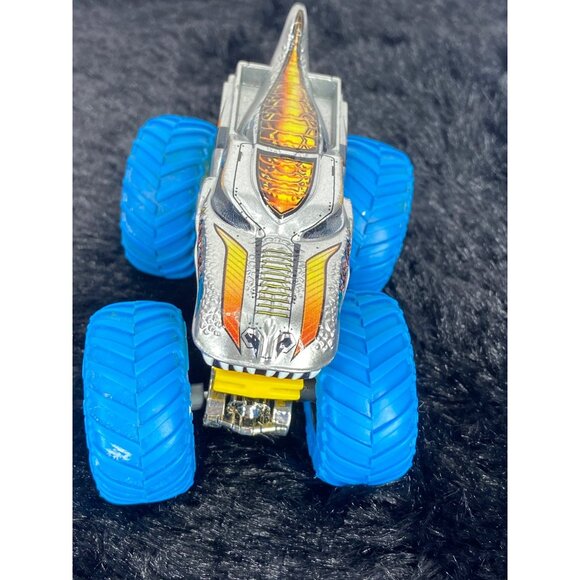 Hot Wheels Monster Trucks MEGA-WREX Beast Bashers Die Cast Toy - Picture 4 of 8